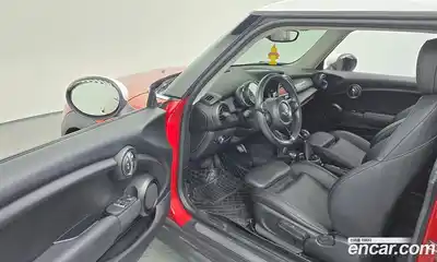 Mini Cooper 2014 1.5 гидро в Москве № 134785, миниатюра 10