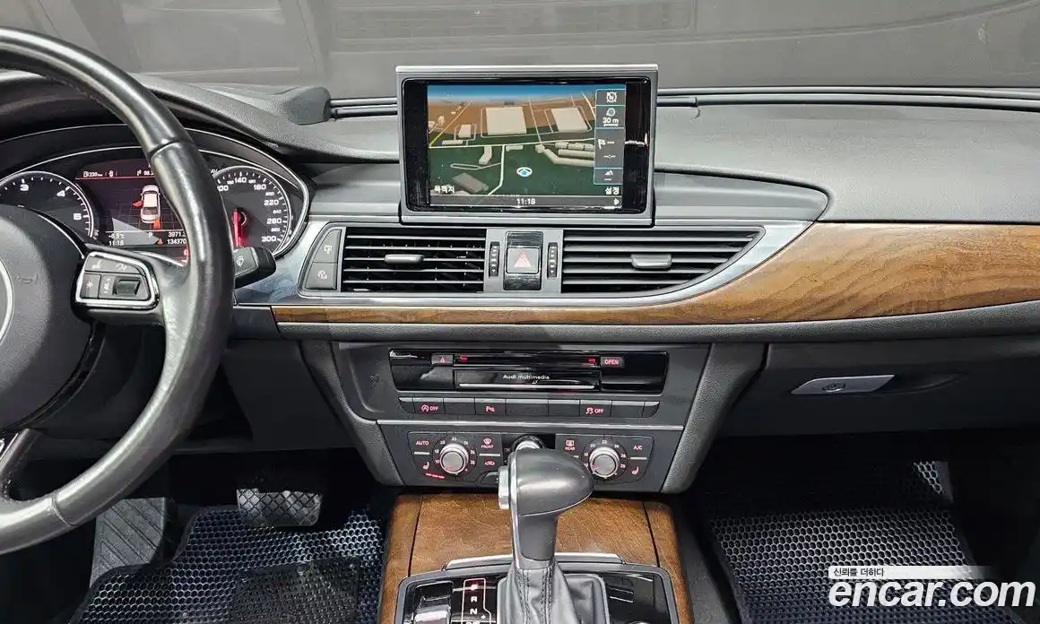 Audi A6 2014 2.0 гидро в Москве № 140396, фото 14