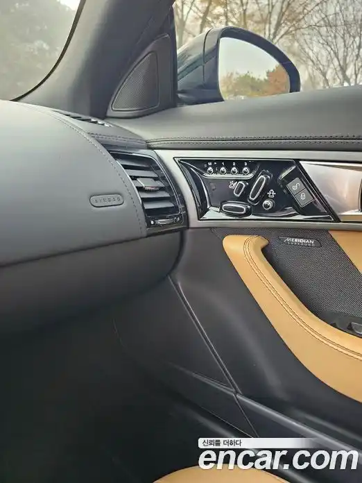 Jaguar F-Type 2015 3.0 гидро в Москве № 1550974, фото 8