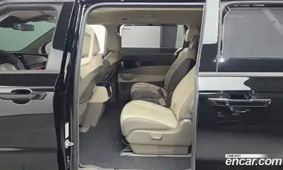 Kia Canival 2024 2.2 гидро в Москве № 1684838, миниатюра 12