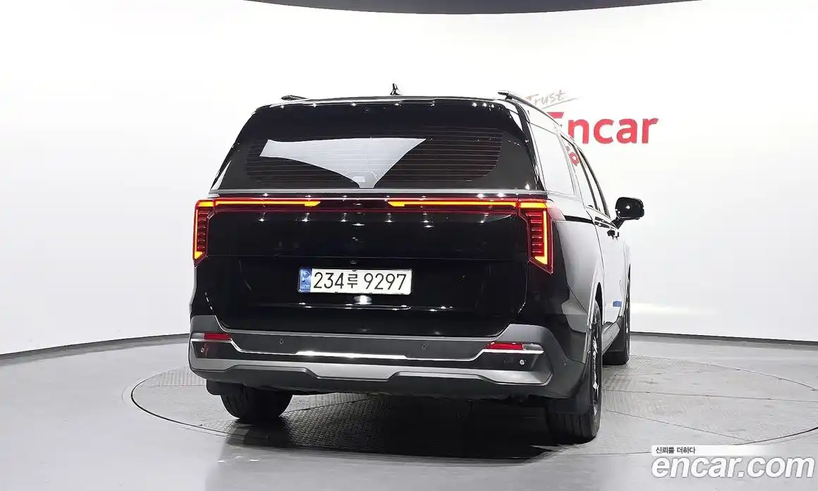 Kia Canival 2024 2.2 гидро в Москве № 1684838, фото 4