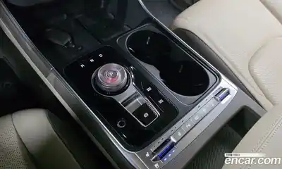Kia Canival 2024 2.2 гидро в Москве № 1684838, миниатюра 9