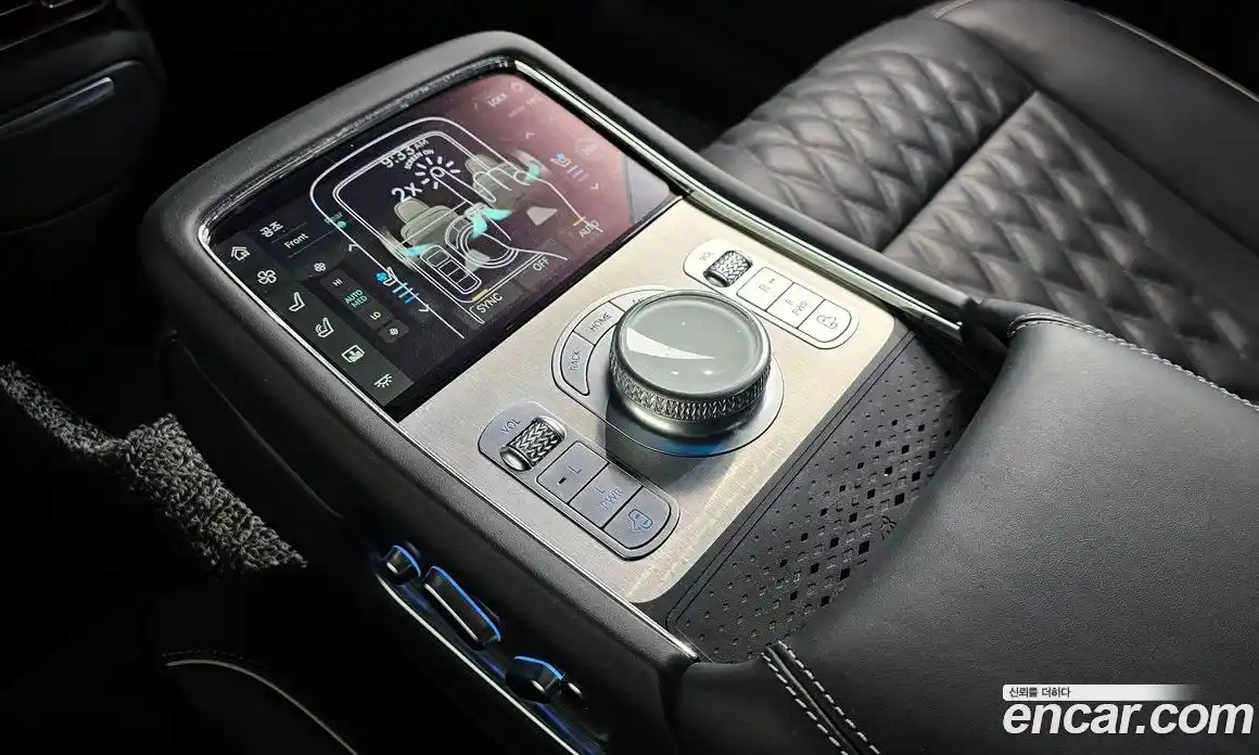 Genesis G90 2024 3.5 гидро в Москве № 1685456, фото 18