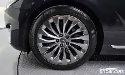 Genesis EQ900 2018 3.8 гидро в Москве № 1685577, миниатюра 4