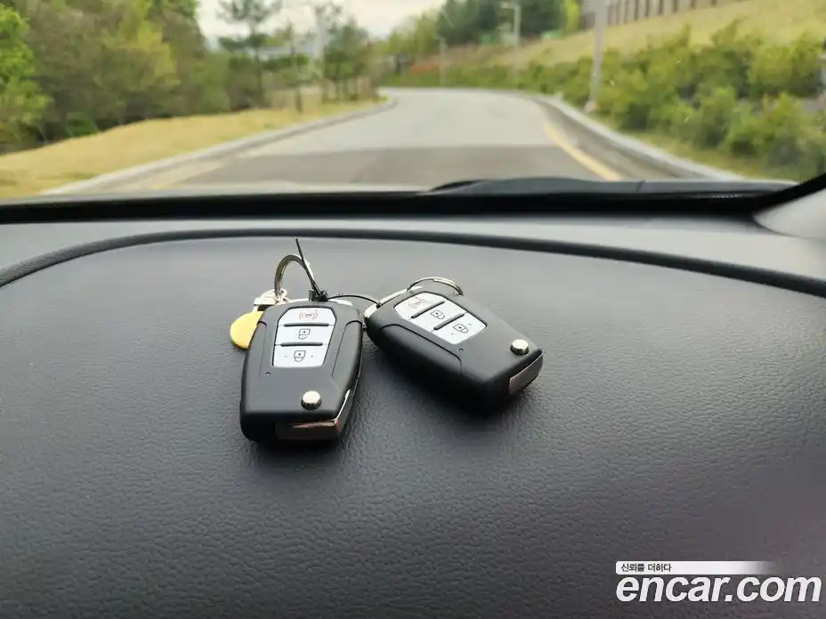 SsangYong TIBOLI 2017 1.6 гидро в Москве № 1685808, фото 15