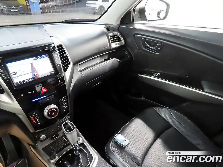 SsangYong TIBOLI 2016 1.6 гидро в Москве № 1686334, фото 18