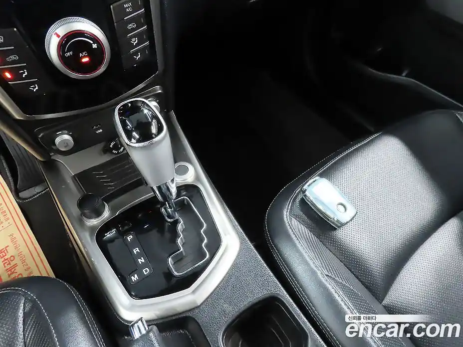 SsangYong TIBOLI 2016 1.6 гидро в Москве № 1686334, фото 9