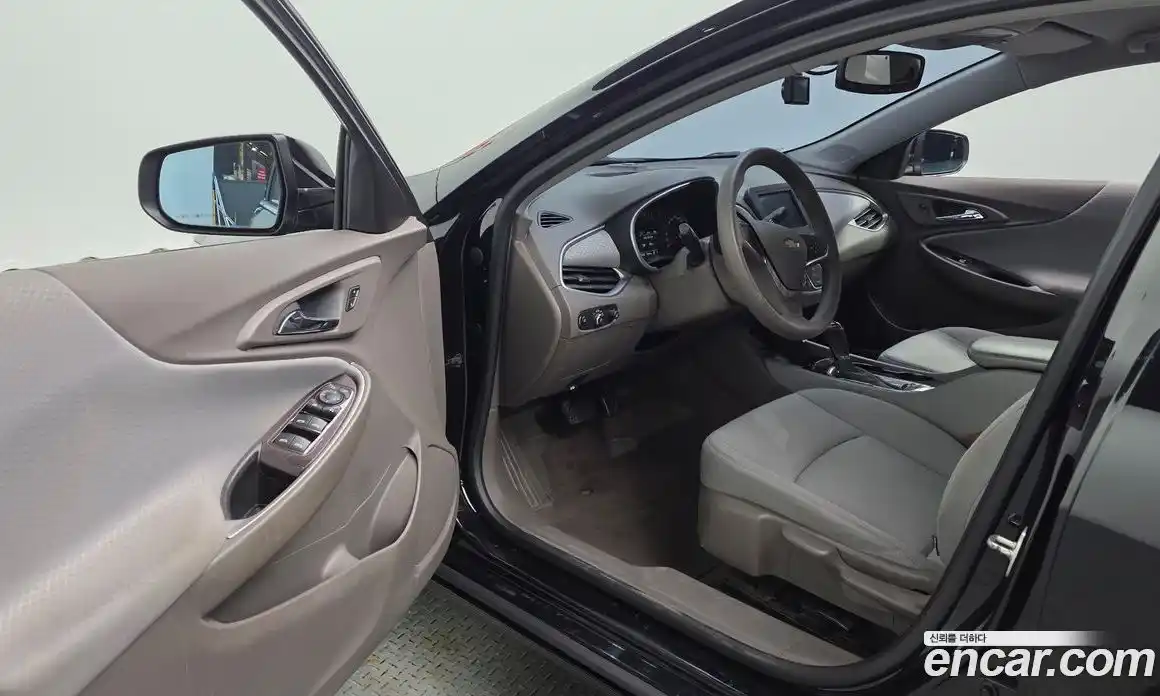 Chevrolet Malibu 2017 1.5 гидро в Москве № 1687102, фото 10