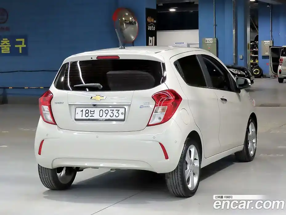 Chevrolet Spark 2016 1.0 гидро в Москве № 1687939, фото 4