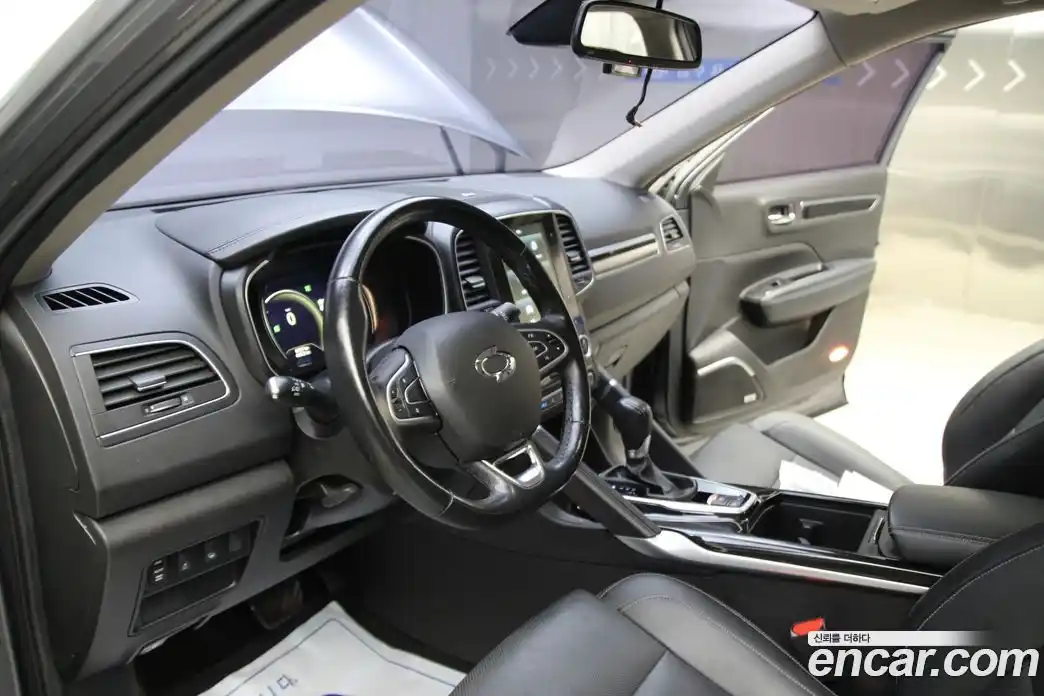 Renault QM6 2016 2.0 гидро в Москве № 1688280, фото 11