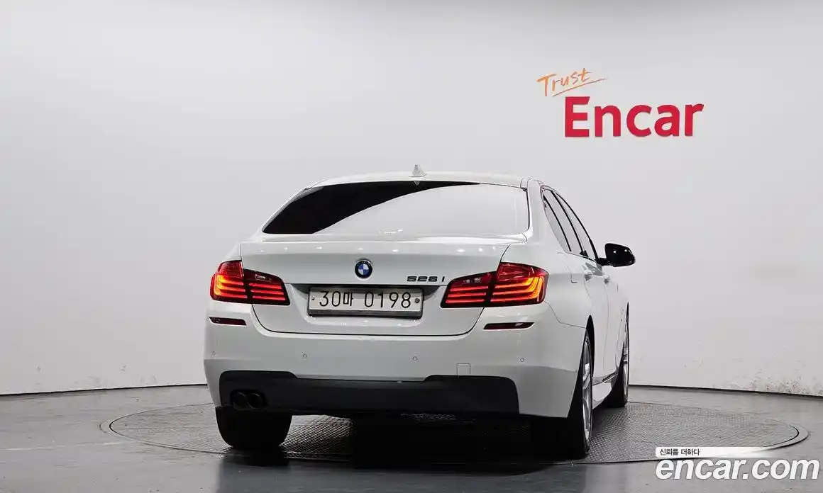 BMW 5-Series 2016 2.0 гидро в Москве № 1688932, фото 4