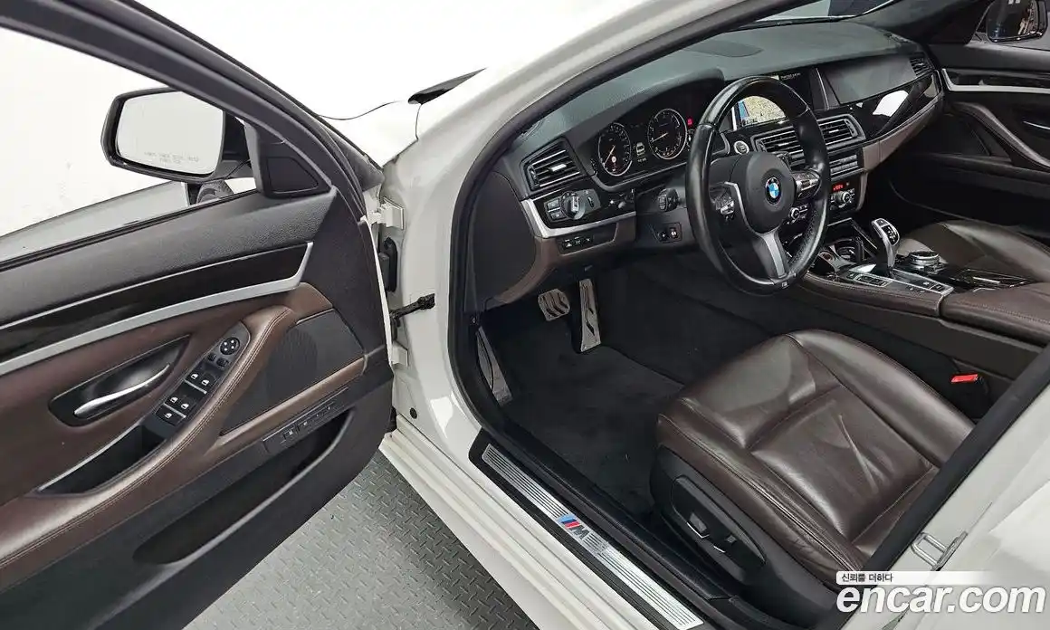BMW 5-Series 2016 2.0 гидро в Москве № 1688932, фото 10