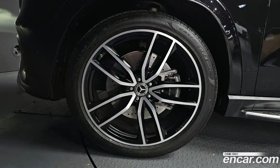Mercedes-Benz GLS-Class 2024 4.0 гидро в Москве № 1689799, фото 5