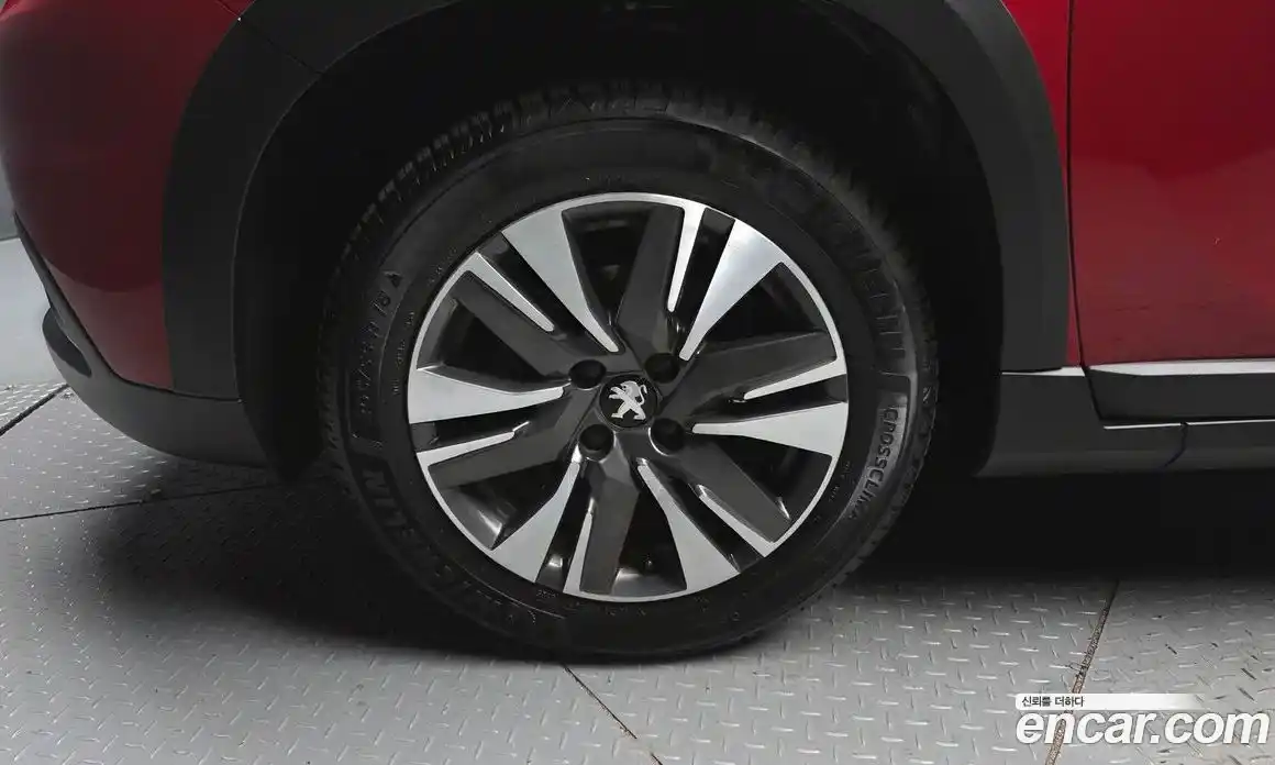 Peugeot 2008 2017 1.6 гидро в Москве № 1690960, фото 5