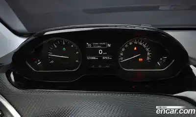 Peugeot 2008 2017 1.6 гидро в Москве № 1690960, миниатюра 8