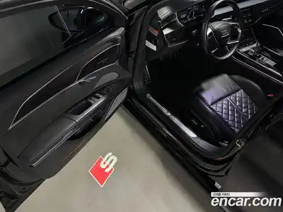 Audi S8 2020 4.0 гидро в Москве № 1691365, миниатюра 12