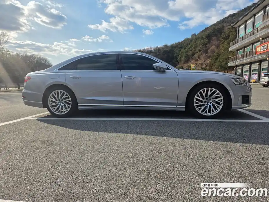 Audi A8 2020 3.0 гидро в Москве № 1691399, фото 3