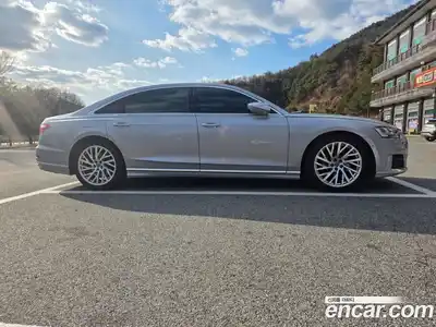 Audi A8 2020 3.0 гидро в Москве № 1691399, миниатюра 3