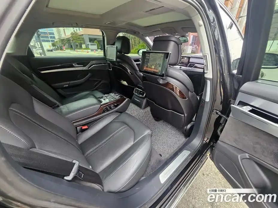 Audi A8 2013 4.0 гидро в Москве № 1691433, фото 9