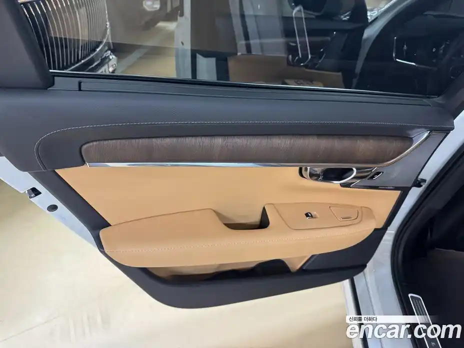 Volvo S90 2024 2.0 гидро в Москве № 1691462, фото 14