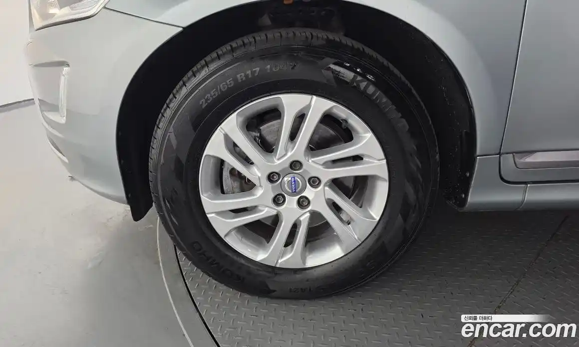Volvo XC60 2017 2.0 гидро в Москве № 1691585, фото 5
