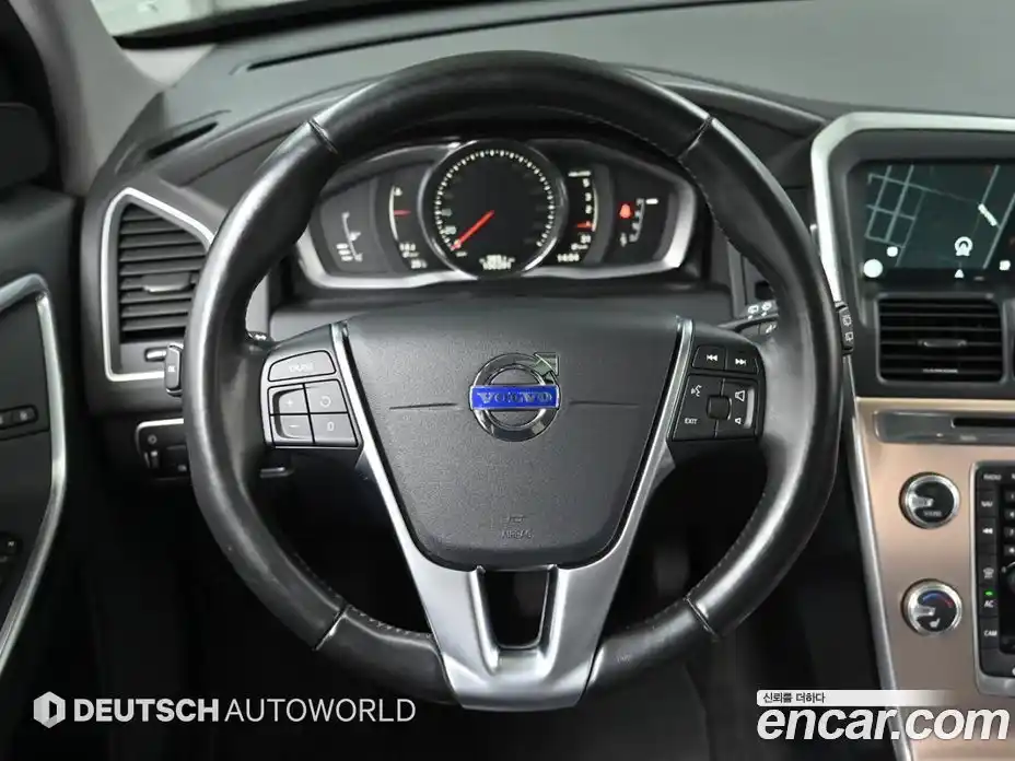 Volvo XC60 2016 2.0 гидро в Москве № 1691617, фото 13