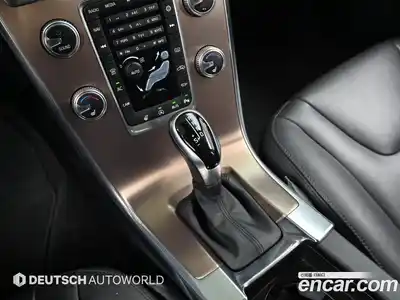 Volvo XC60 2016 2.0 гидро в Москве № 1691617, миниатюра 9