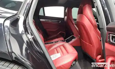 Porsche Panamera 2018 2.9 гидро в Москве № 1691762, миниатюра 12