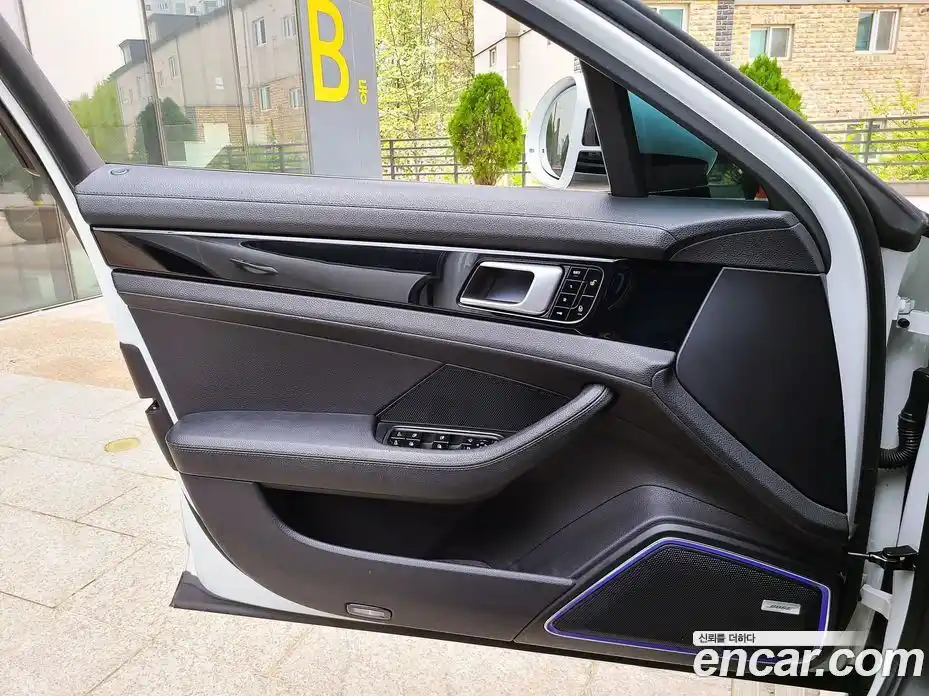 Porsche Panamera 2018 3.0 гидро в Москве № 1691843, фото 15