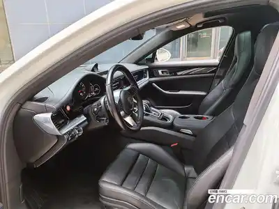 Porsche Panamera 2018 3.0 гидро в Москве № 1691843, миниатюра 4