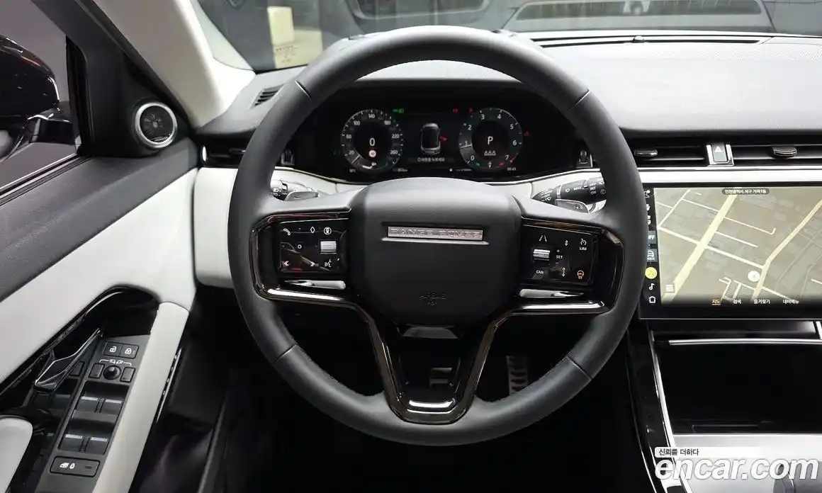 Land Rover Range-Rover Evoque 2025 2.0 гидро в Москве № 1691868, фото 13