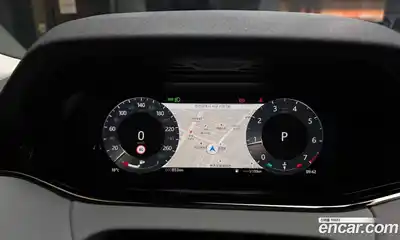 Land Rover Range-Rover Evoque 2025 2.0 гидро в Москве № 1691868, миниатюра 8