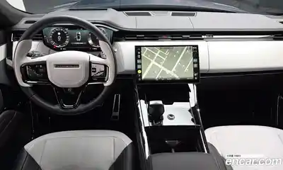 Land Rover Range-Rover Sport 2025 4.4 гидро в Москве № 1691869, миниатюра 7