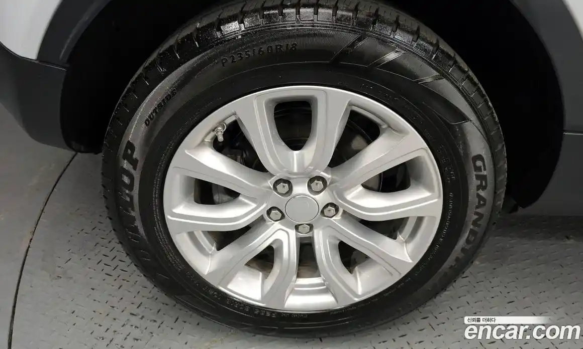 Land Rover Range-Rover Evoque 2015 2.0 гидро в Москве № 1691999, фото 5