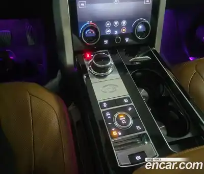 Land Rover Range-Rover 2018 4.4 гидро в Москве № 1692116, миниатюра 11