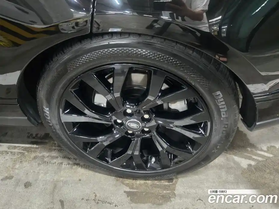 Land Rover Range-Rover 2018 4.4 гидро в Москве № 1692116, фото 13