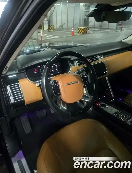 Land Rover Range-Rover 2018 4.4 гидро в Москве № 1692116, фото 9