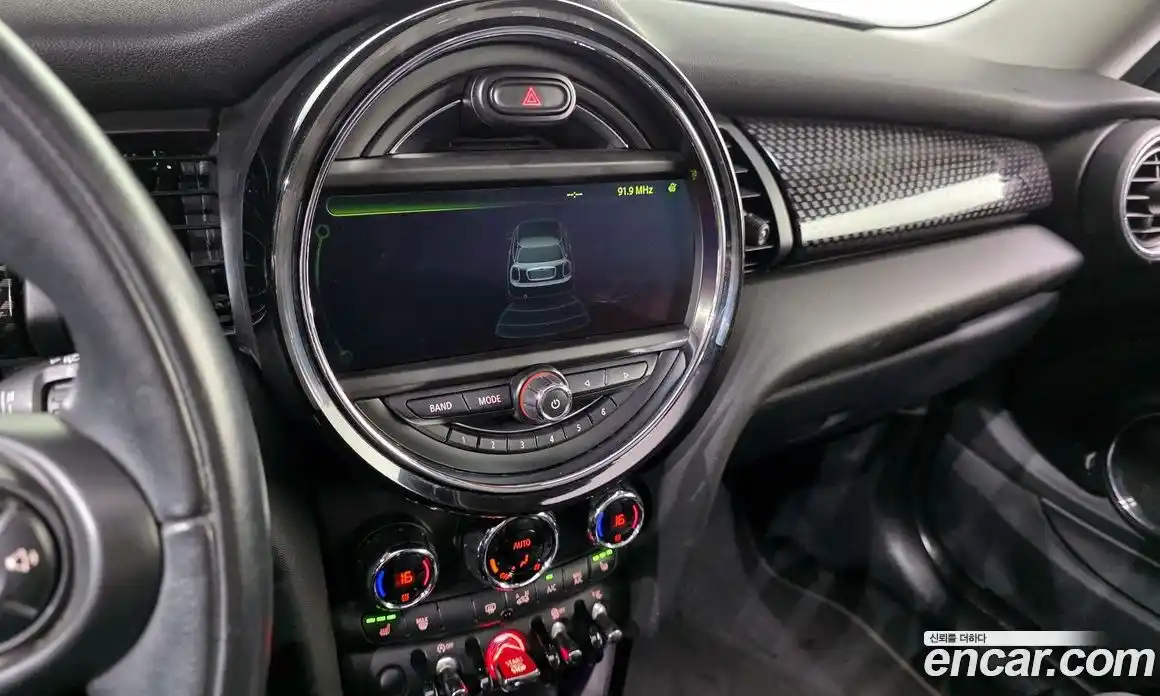 Mini Cooper 2014 2.0 гидро в Москве № 1692390, фото 15