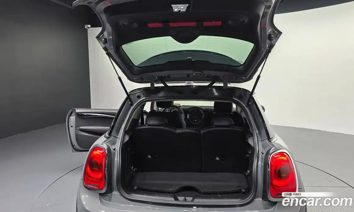Mini Cooper 2014 2.0 гидро в Москве № 1692390, фото 20