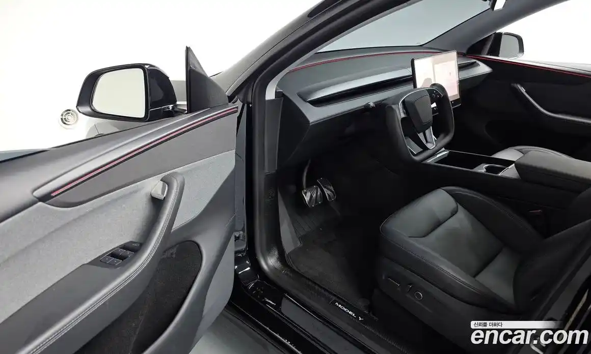 Tesla Model Y 2025 0.2 гидро в Москве № 1692676, фото 9