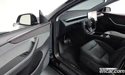 Tesla Model Y 2025 0.2 гидро в Москве № 1692676, миниатюра 9