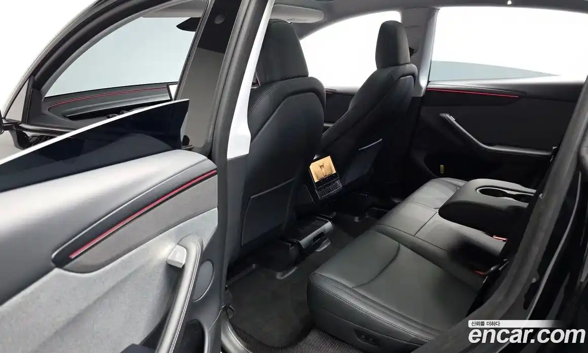 Tesla Model Y 2025 0.2 гидро в Москве № 1692676, фото 10