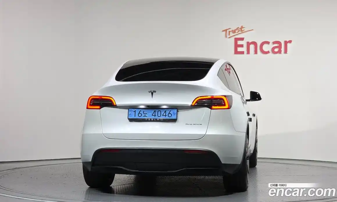 Tesla Model Y 2022 0.2 гидро в Москве № 1692709, фото 4