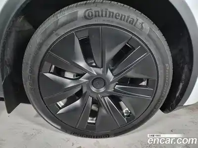 Tesla Model Y 2022 0.2 гидро в Москве № 1692709, миниатюра 5