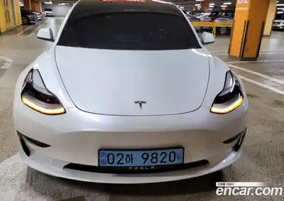 Tesla Model 3 Long Range AWD