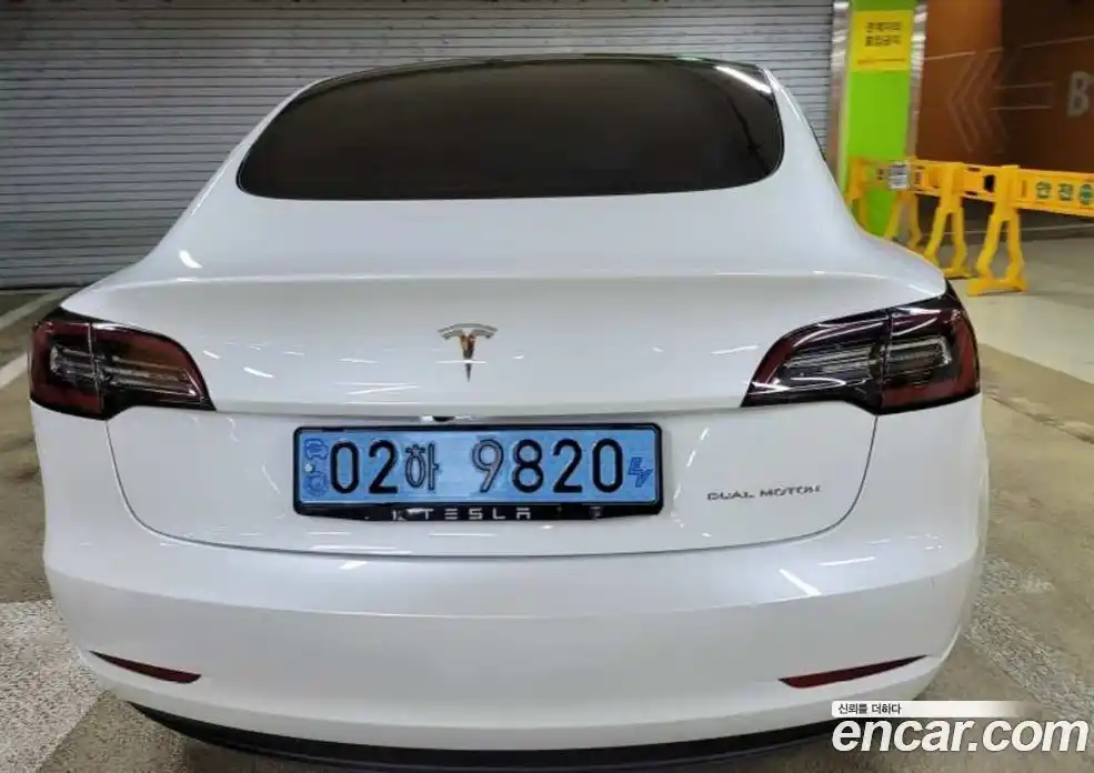 Tesla Model 3 2022 0.1 гидро в Москве № 1692807, фото 3