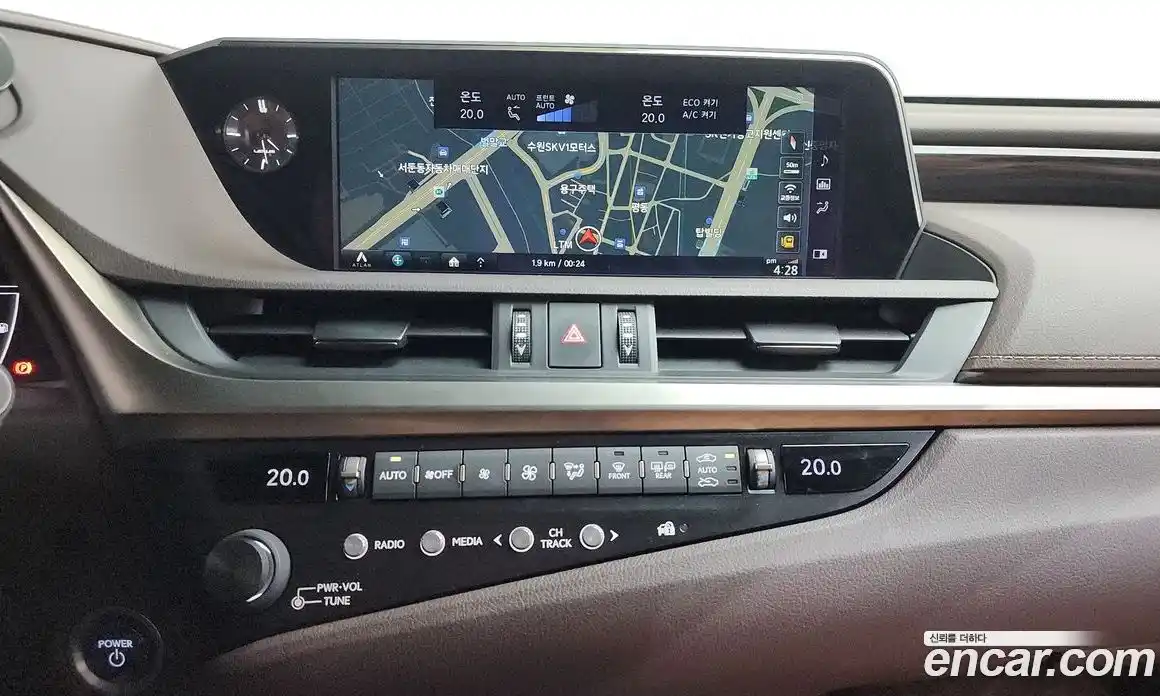 Lexus ES 2019 2.5 гидро в Москве № 1692904, фото 14