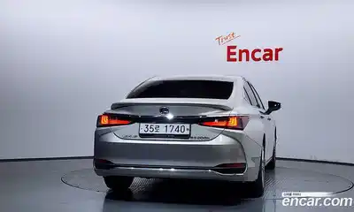 Lexus ES 2019 2.5 гидро в Москве № 1692904, миниатюра 4