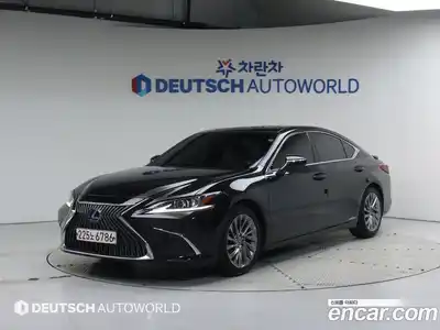 Lexus ES, 2019
