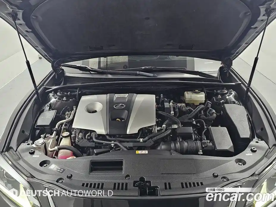 Lexus ES 2019 2.5 гидро в Москве № 1693041, фото 6